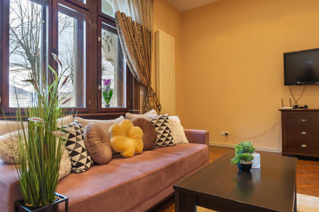 בראשוב Central Park Residence מראה חיצוני תמונה