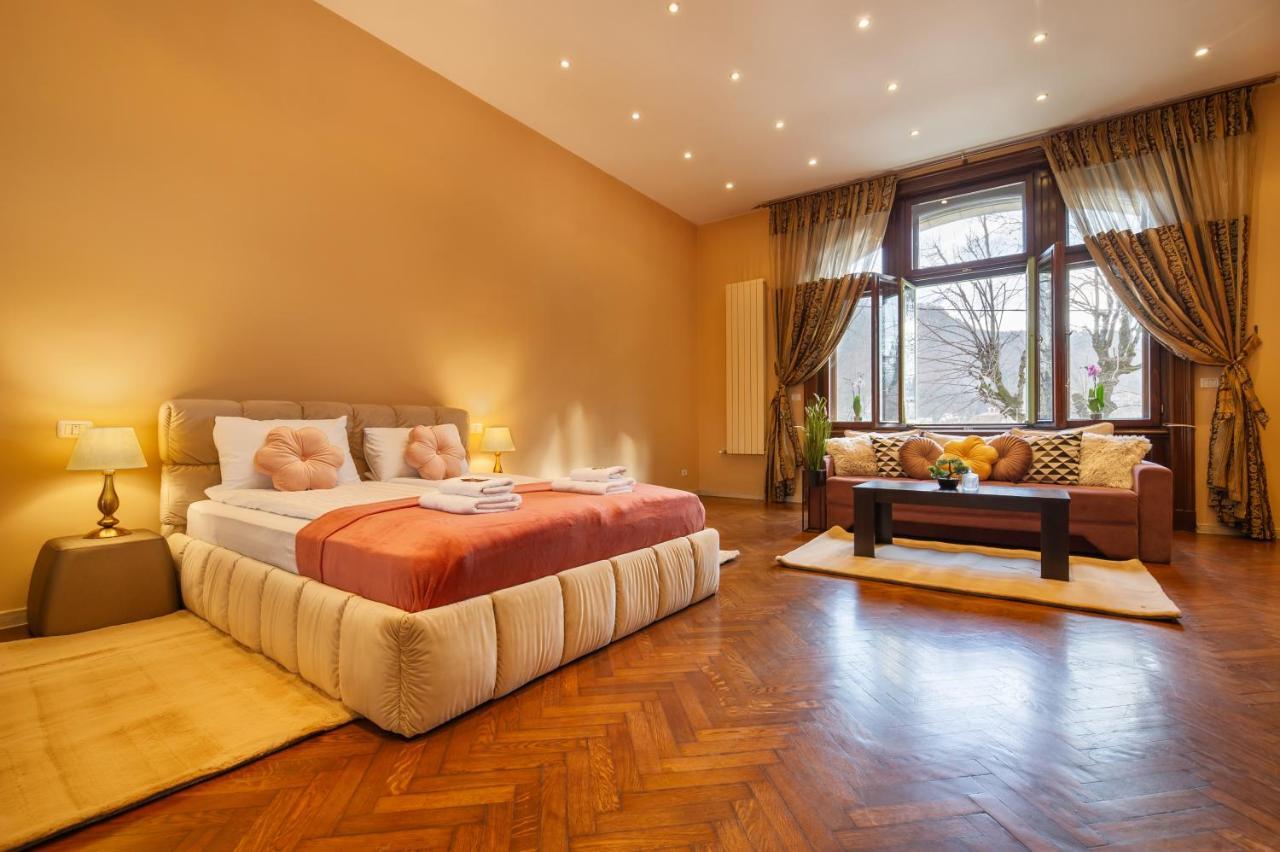 בראשוב Central Park Residence מראה חיצוני תמונה