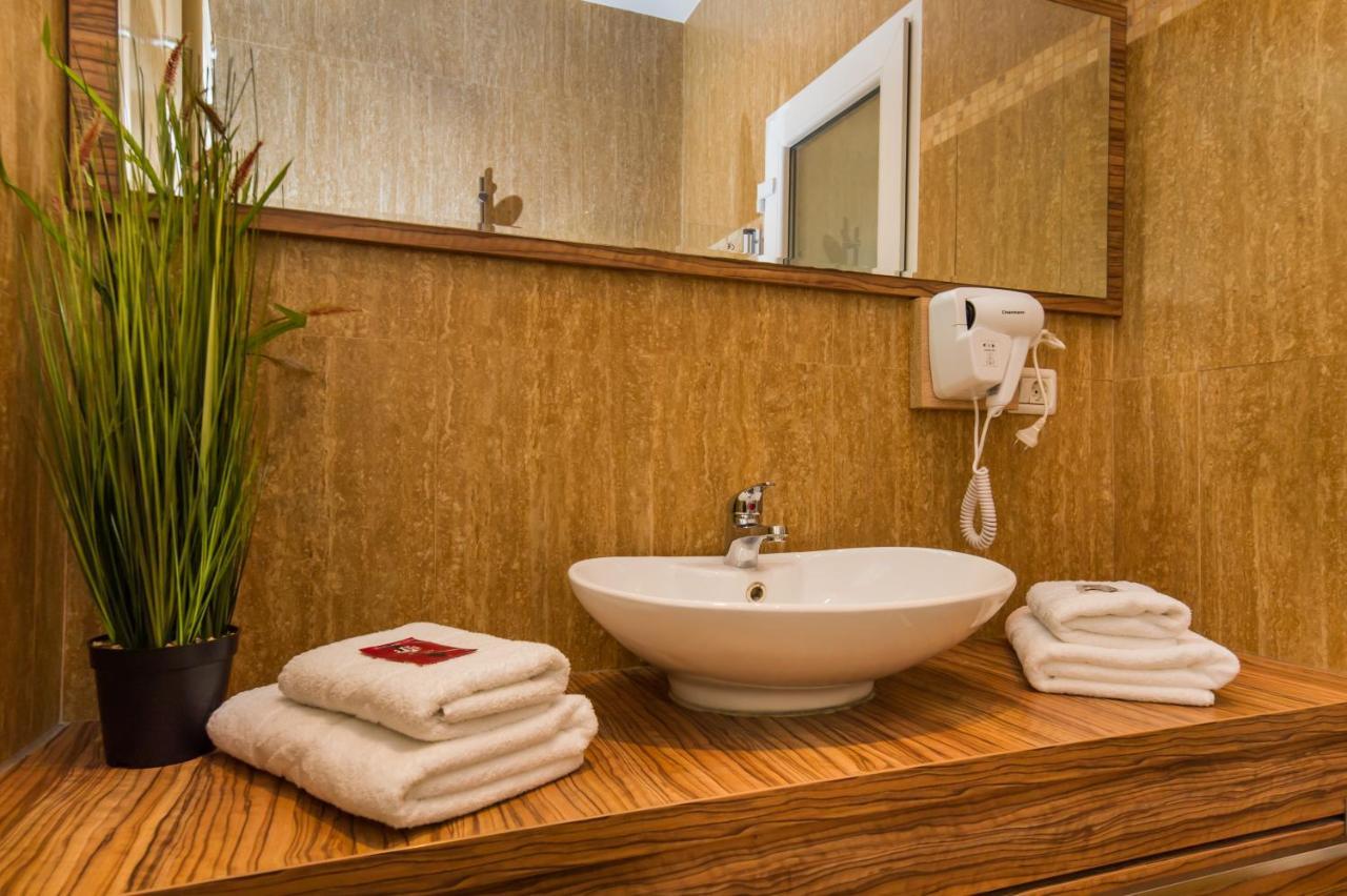 בראשוב Central Park Residence מראה חיצוני תמונה